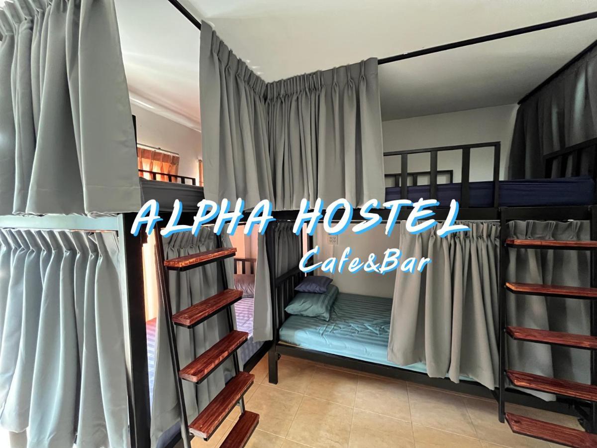 Alpha Hostel Cafe&Bar Ban Khlong Yai Kültér fotó